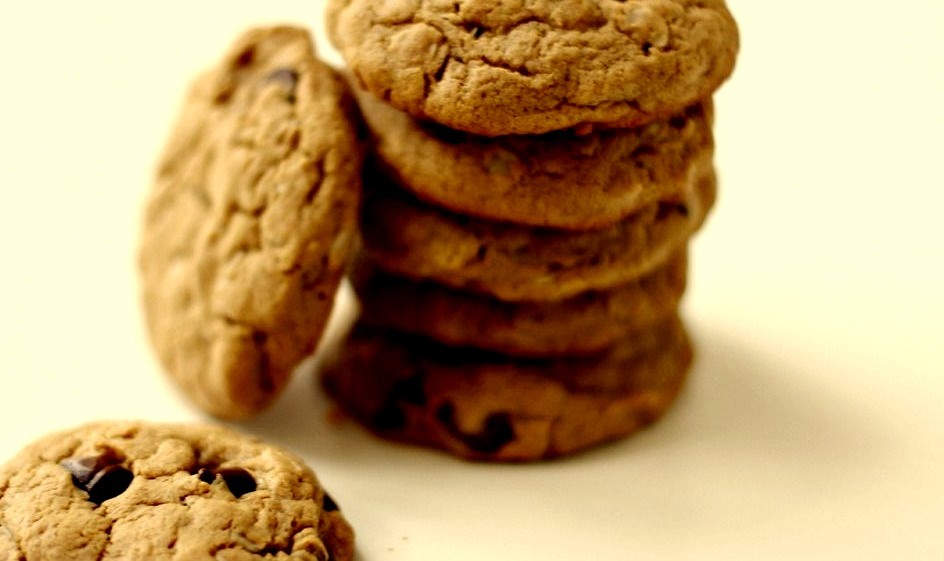 Recipe: Peanut Butter Oatmeal Chocolate Chip Cookies